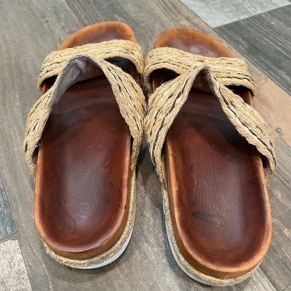 J Slides NYC Tan Raffia Gold Accent Leather Size 7.5 - Picture 5 of 10